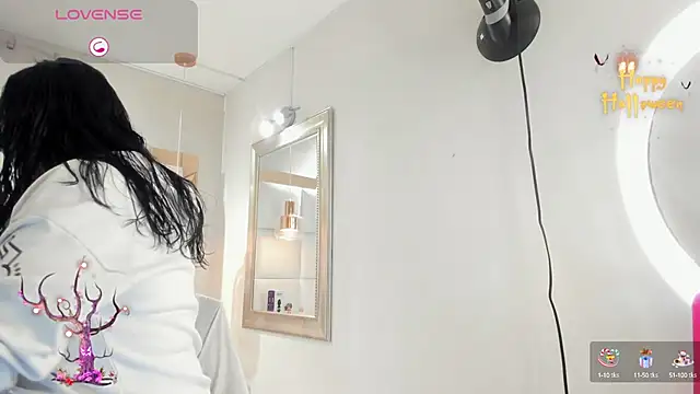 LADY HELLEN online show from 10-10-25, 05:12