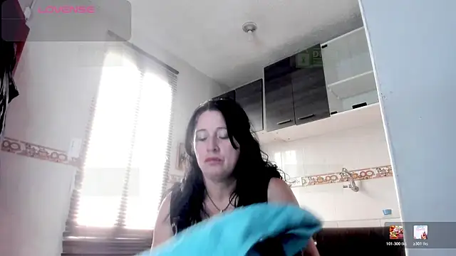 LADY HELLEN online show from 04-27-26, 08:07