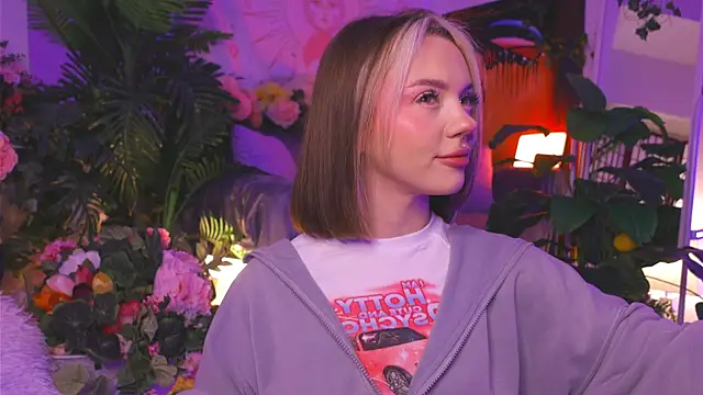 KristaBrooks online show from 02-10-25, 01:55