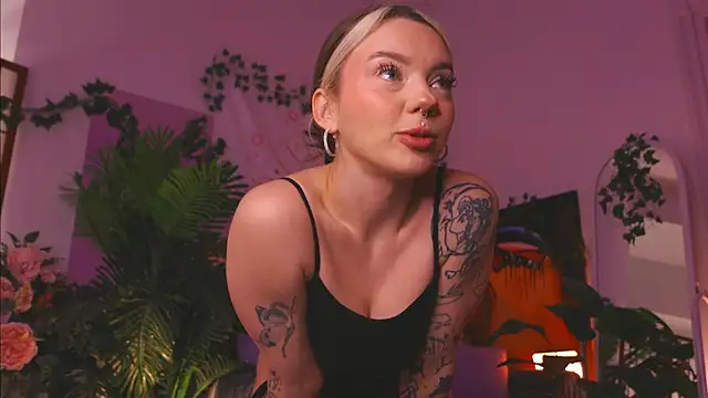 KristaBrooks online show from 02-11-25, 04:56