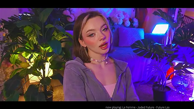 KristaBrooks online show from 03-19-25, 02:13