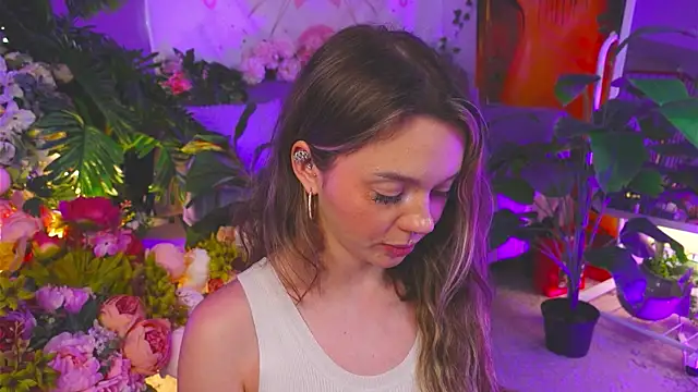 KristaBrooks online show from 10-08-25, 02:04