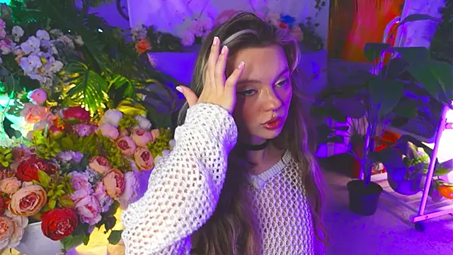 KristaBrooks online show from 10-09-25, 01:31