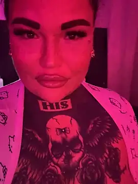  MelinaCurves  online show from 03-11-25, 08:53