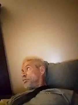 Biknight online show from 09-27-25, 09:58