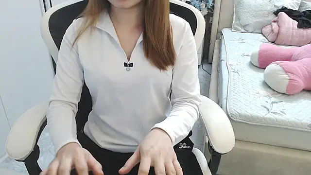 Hanako love online show from 03-16-25, 03:50