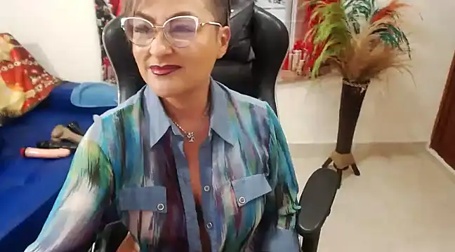 Tamara Luaren online show from 12-20-24, 09:28