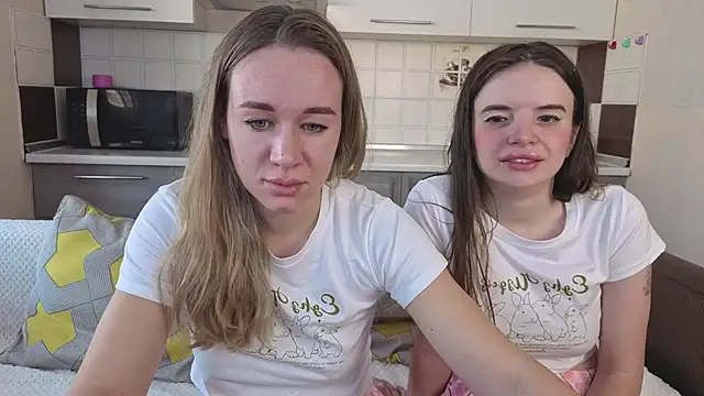 Naughty Alice online show from 11-28-25, 05:54