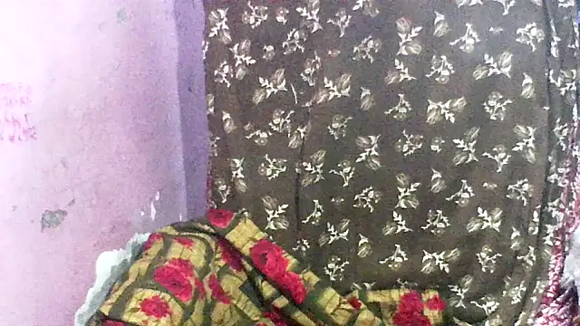 Snapshot of koyel90 chatting on 02-14-25, 03:05 koyel90 online show from 02-14-25, 03:05