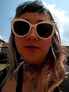 cindy ink online show from 01-17-25, 05:19