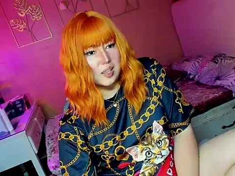 Snapshot of HOTnWILDalice chatting on 09-10-25, 01:38 HOTnWILDalice online show from 09-10-25, 01:38