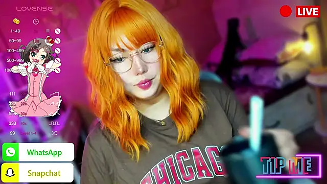 Snapshot of HOTnWILDalice chatting on 09-12-25, 02:00 HOTnWILDalice online show from 09-12-25, 02:00