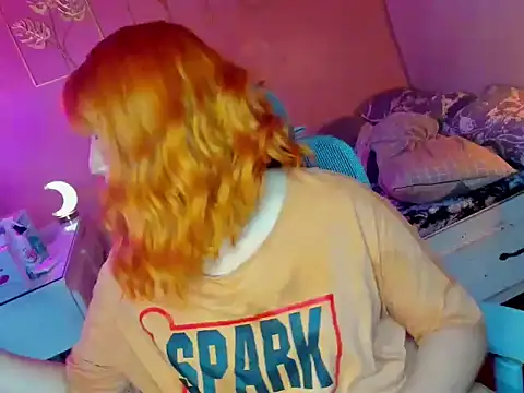 Snapshot of HOTnWILDalice chatting on 11-25-25, 02:33 HOTnWILDalice online show from 11-25-25, 02:33