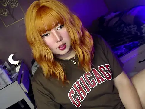 Snapshot of HOTnWILDalice chatting on 11-28-25, 04:15 HOTnWILDalice online show from 11-28-25, 04:15