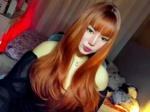 HOTnWILDalice online show from 04-09-26, 02:22