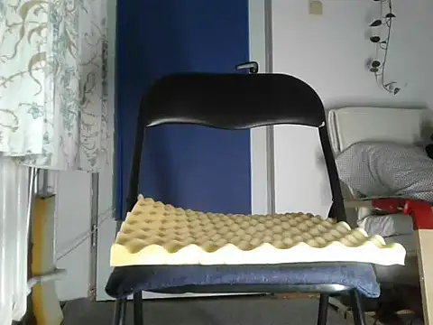 Snapshot of storm76kp chatting on 11-03-25, 10:21 storm76kp online show from 11-03-25, 10:21