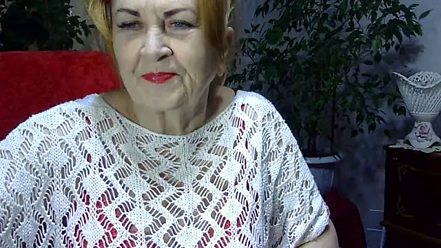 Snapshot of Emma52610 chatting on 12-28-24, 12:24 Emma52610 online show from 12-28-24, 12:24