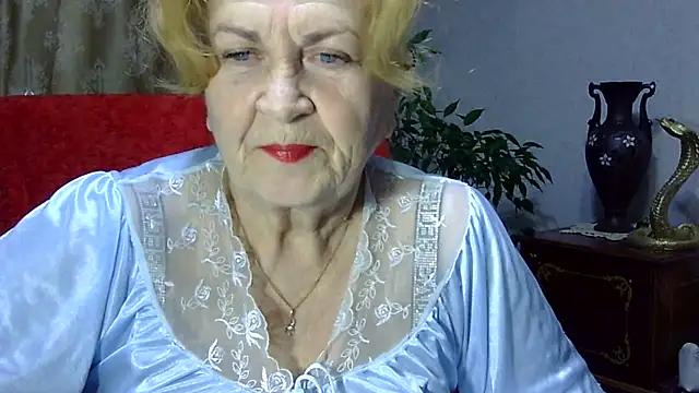 Snapshot of Emma52610 chatting on 01-24-25, 12:20 Emma52610 online show from 01-24-25, 12:20