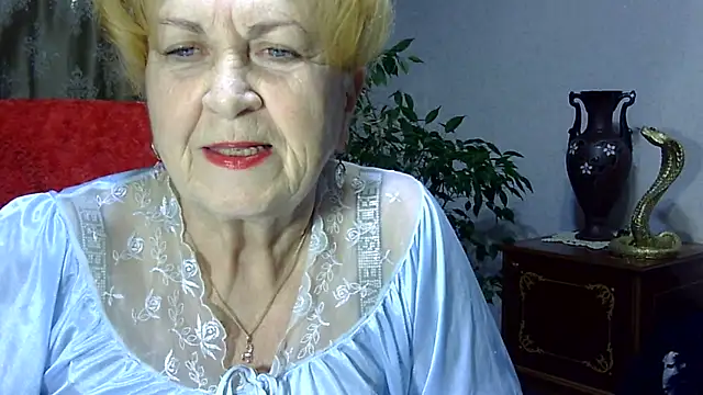 Snapshot of Emma52610 chatting on 01-25-25, 05:51 Emma52610 online show from 01-25-25, 05:51