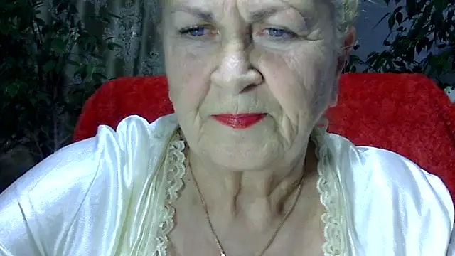 Snapshot of Emma52610 chatting on 02-05-25, 05:31 Emma52610 online show from 02-05-25, 05:31