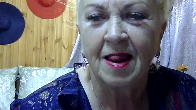 Snapshot of Emma52610 chatting on 10-02-25, 05:58 Emma52610 online show from 10-02-25, 05:58