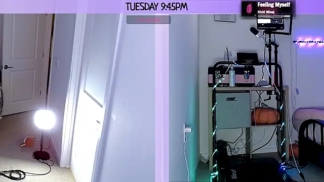 Snapshot of MilaValentina chatting on 01-08-25, 02:46 MilaValentina online show from 01-08-25, 02:46