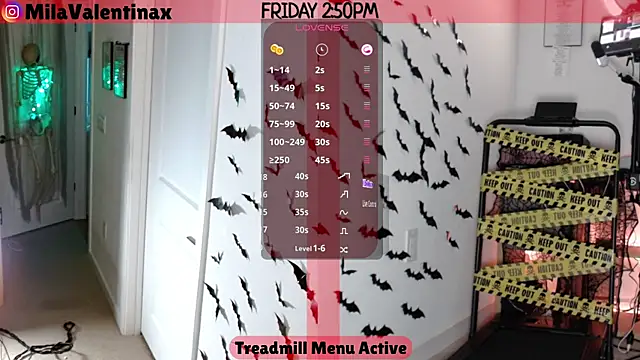 Snapshot of MilaValentina chatting on 10-10-25, 06:51 MilaValentina online show from 10-10-25, 06:51