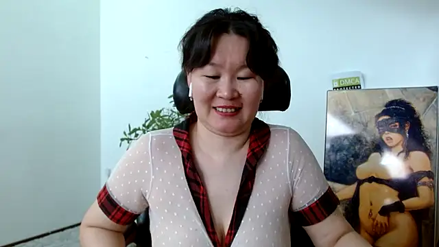 Snapshot of Akira_xx chatting on 02-27-25, 05:13 Akira xx online show from 02-27-25, 05:13