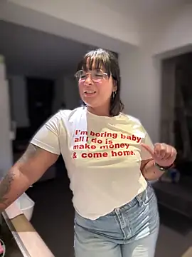 DannaaMeliza online show from 12-14-24, 08:18