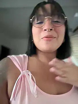 DannaaMeliza online show from 12-21-24, 12:06