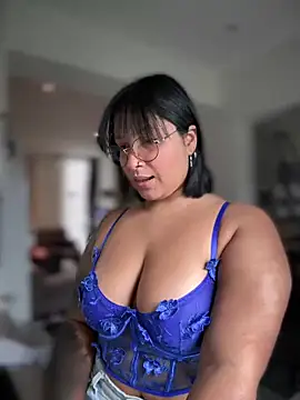 DannaaMeliza online show from 12-26-24, 11:54