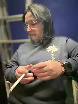 DannaaMeliza online show from 12-26-24, 04:25