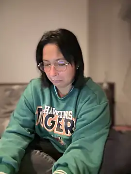 DannaaMeliza online show from 12-31-24, 10:26