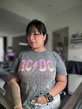 DannaaMeliza online show from 01-05-25, 10:53