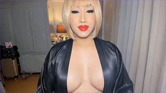 Snapshot of AliciaGundersen chatting on 09-12-25, 05:46 AliciaGundersen online show from 09-12-25, 05:46