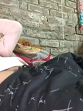 Snapshot of ThethunderPo chatting on 02-18-25, 07:10 ThethunderPo online show from 02-18-25, 07:10