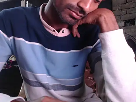 Snapshot of ThethunderPo chatting on 02-27-25, 02:43 ThethunderPo online show from 02-27-25, 02:43