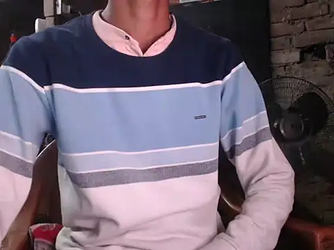 Snapshot of ThethunderPo chatting on 03-02-25, 03:37 ThethunderPo online show from 03-02-25, 03:37