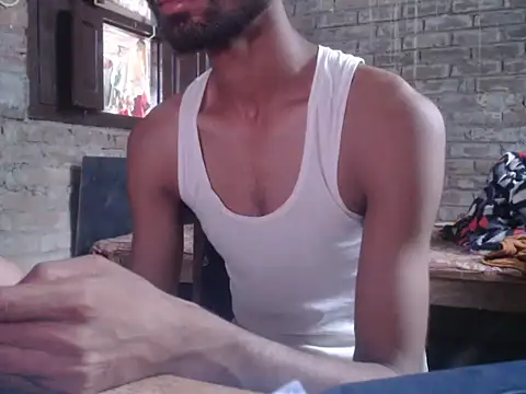 Snapshot of ThethunderPo chatting on 10-04-25, 02:20 ThethunderPo online show from 10-04-25, 02:20