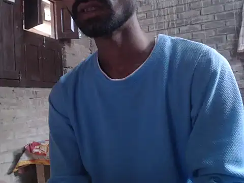 Snapshot of ThethunderPo chatting on 10-23-25, 01:38 ThethunderPo online show from 10-23-25, 01:38