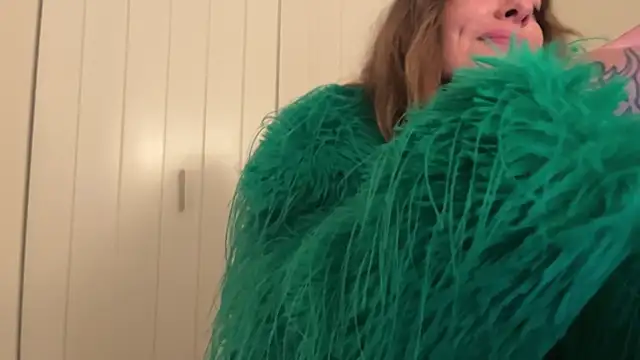 airgeadx online show from 12-17-24, 12:34