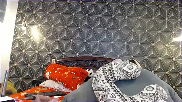 yummymeily online show from 01-06-25, 02:58