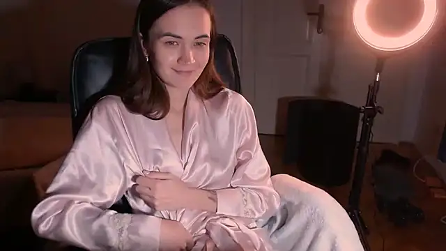 EvelynGG online show from 01-10-25, 09:55