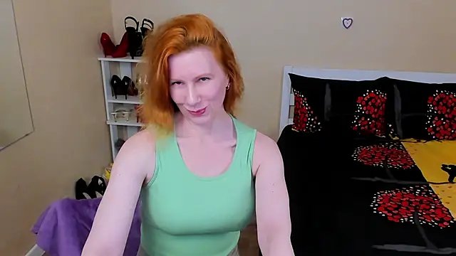 FoxySophia online show from 04-23-26, 07:30