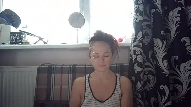 LindaStarS online show from 01-16-26, 05:44