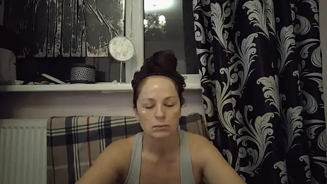 LindaStarS online show from 02-14-26, 04:09