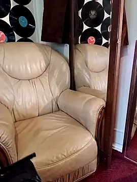 Snapshot of jessysky723 chatting on 01-08-25, 01:20 jessysky723 online show from 01-08-25, 01:20