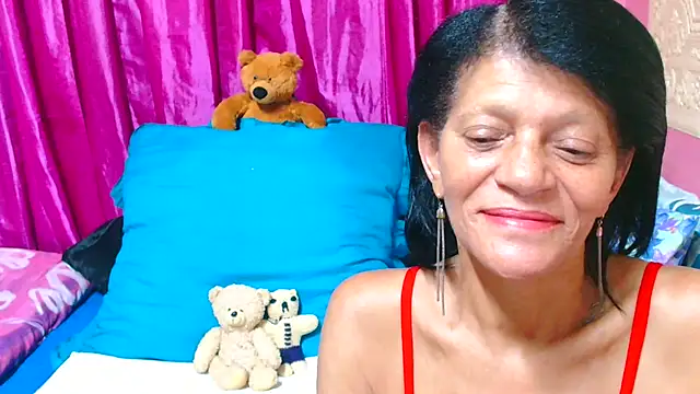 Snapshot of SLUTTYROXY chatting on 03-17-25, 08:19 SLUTTYROXY online show from 03-17-25, 08:19