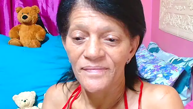 Snapshot of SLUTTYROXY chatting on 03-20-25, 08:40 SLUTTYROXY online show from 03-20-25, 08:40