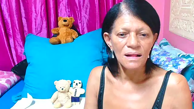 Snapshot of SLUTTYROXY chatting on 03-23-25, 02:59 SLUTTYROXY online show from 03-23-25, 02:59